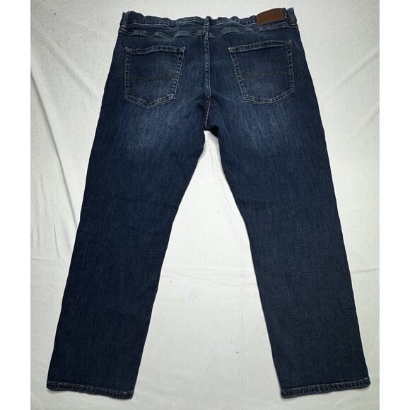 Lucky Brand Men's 410 Athletic Straight Leg Blue Denim Jeans - Size 40x28.5 - Picture 2 of 8